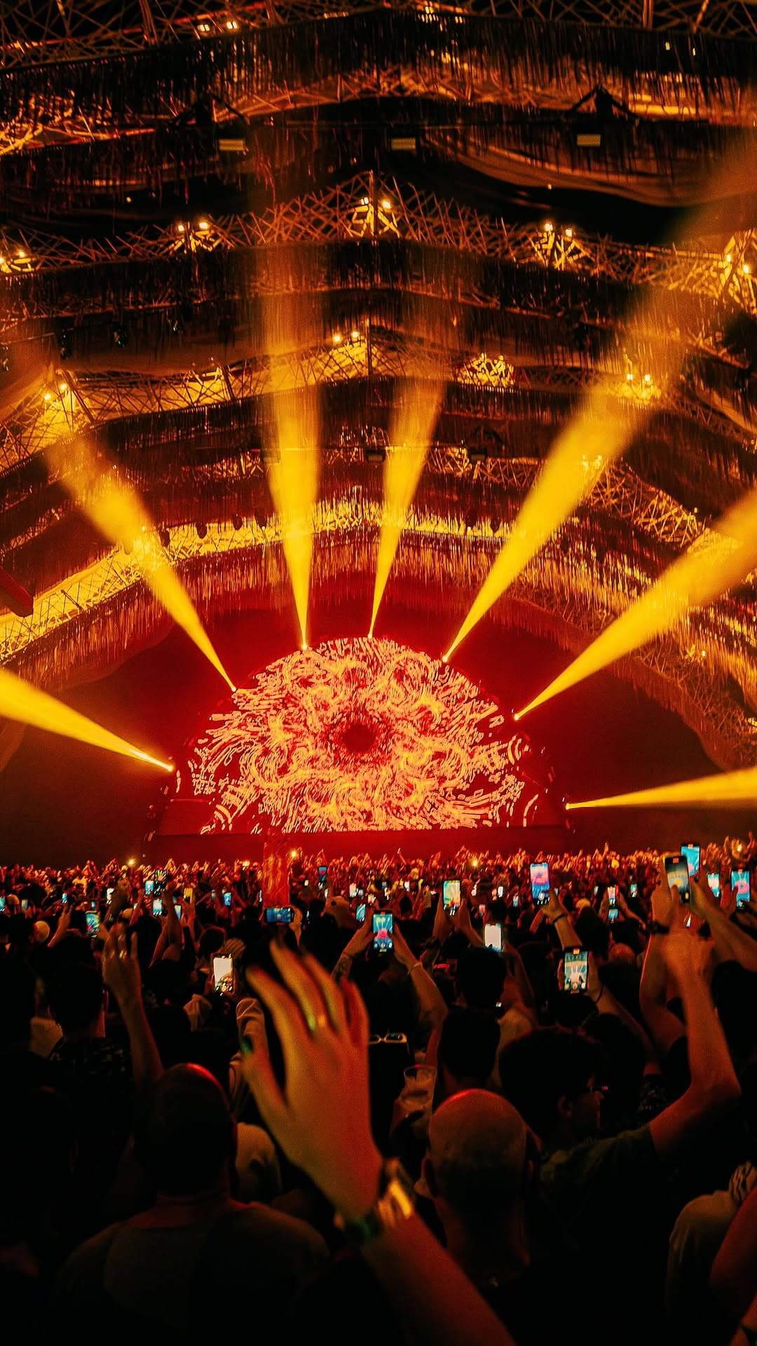 Carnaval no Surreal Park terá 3 palcos e line-up com Beltran, Jamie Jones e muito mais