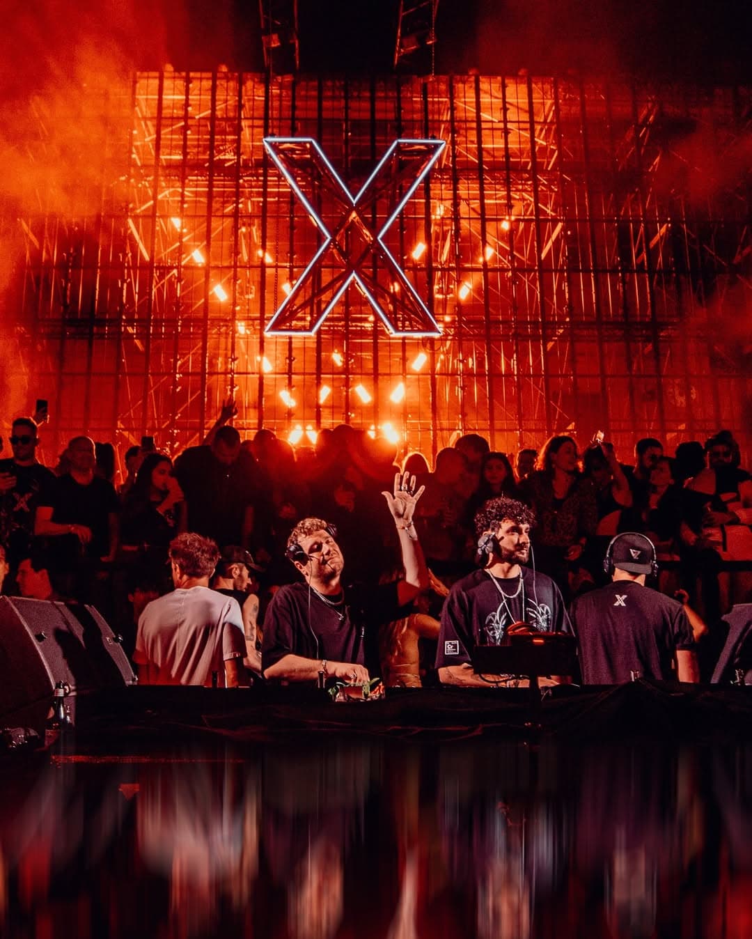X by Adriatique em São Paulo: em setembro, o Vale do Anhangabaú será palco dessa jornada