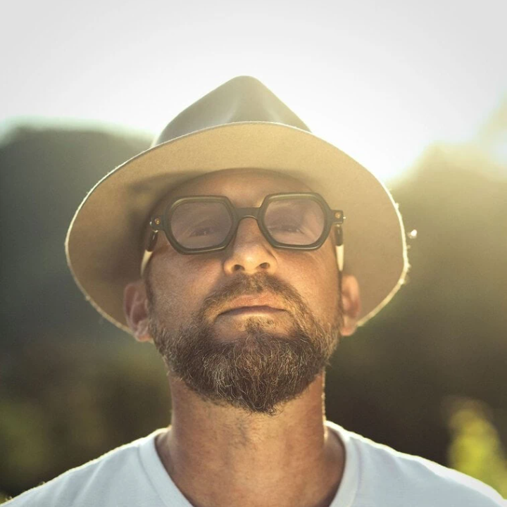 Foto — Damian Lazarus